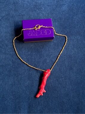 Vintage 22k gold plated‎ Jaded Jewels NY Coral Necklace